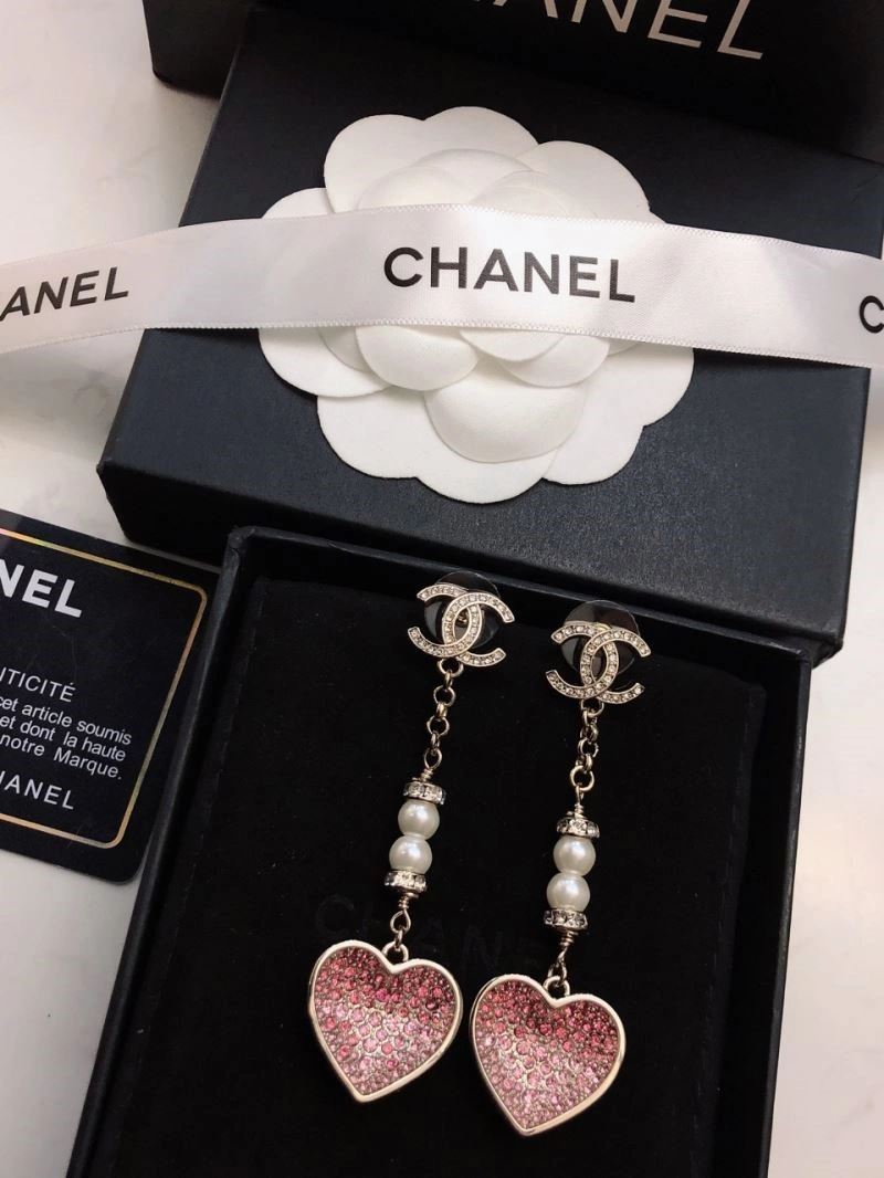 Unique Chanel Earrings 224152