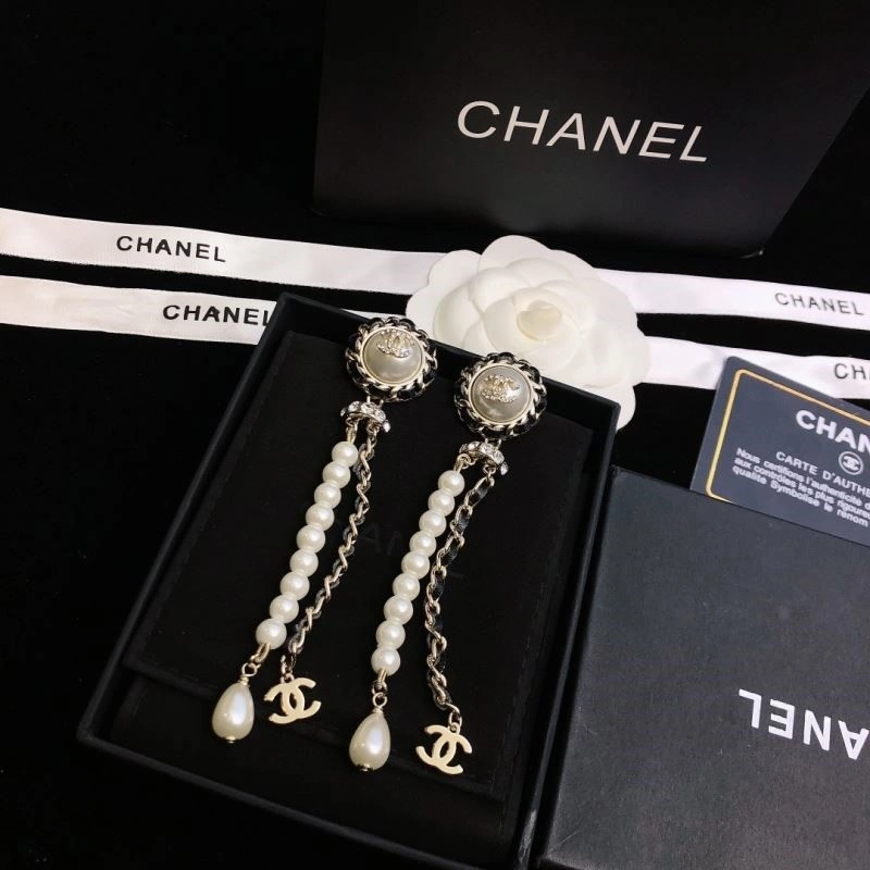 Popular Chanel Earrings 224120
