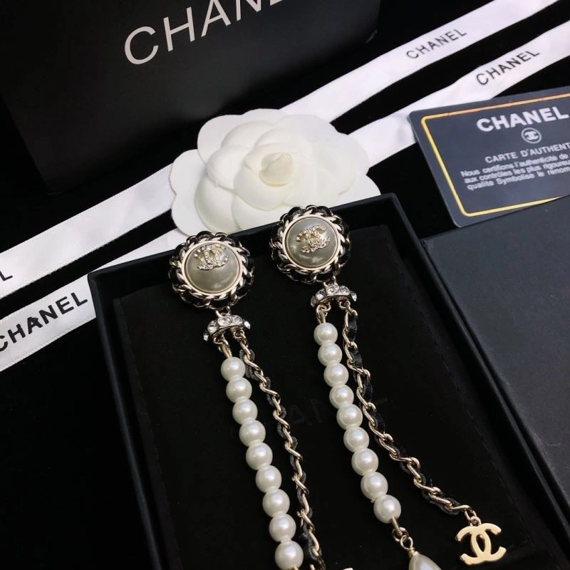 Popular Chanel Earrings 224120