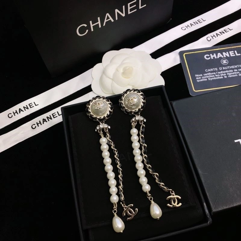 Popular Chanel Earrings 224120