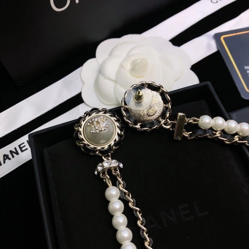 Popular Chanel Earrings 224120
