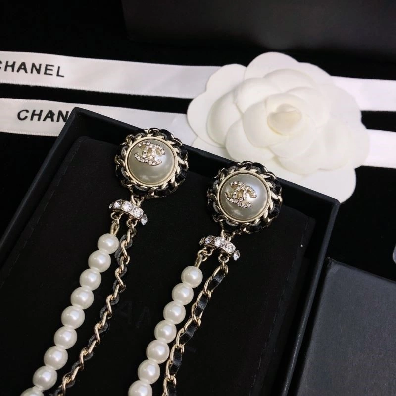 Popular Chanel Earrings 224120