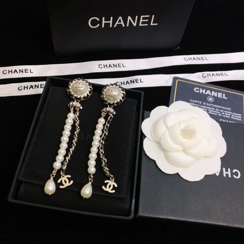 Popular Chanel Earrings 224120