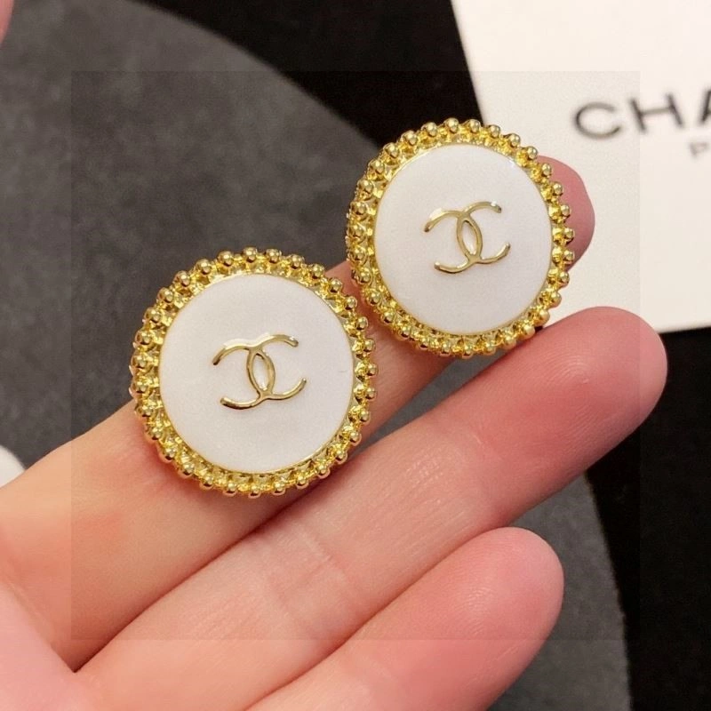 Chanel Earrings Functional 224108