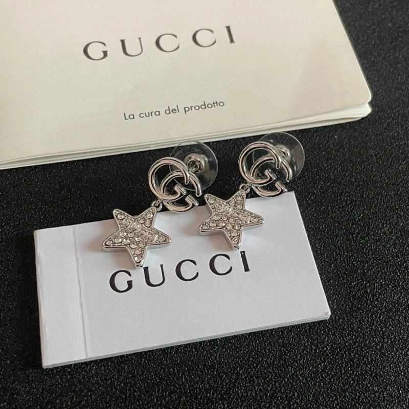 Chanel Earrings Comfortable 224116