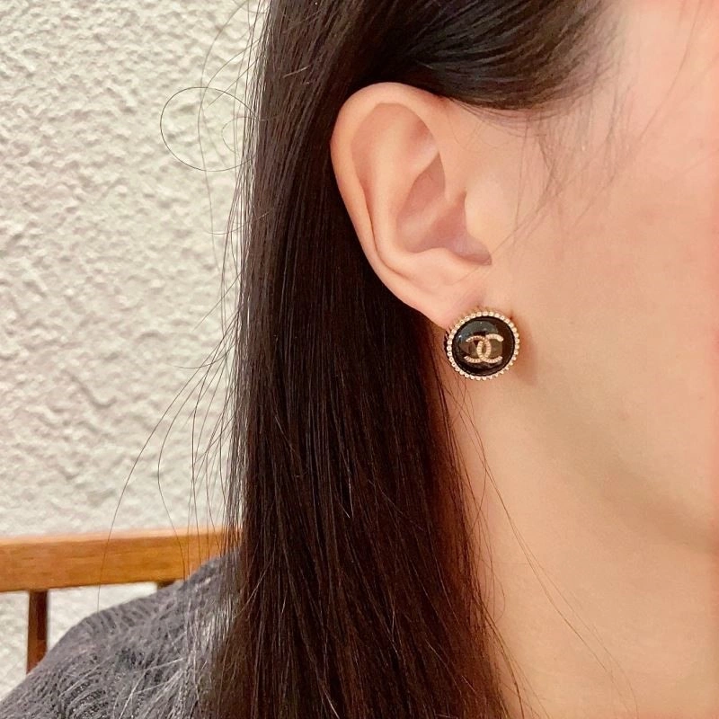Chanel Earrings FreshLook 224098