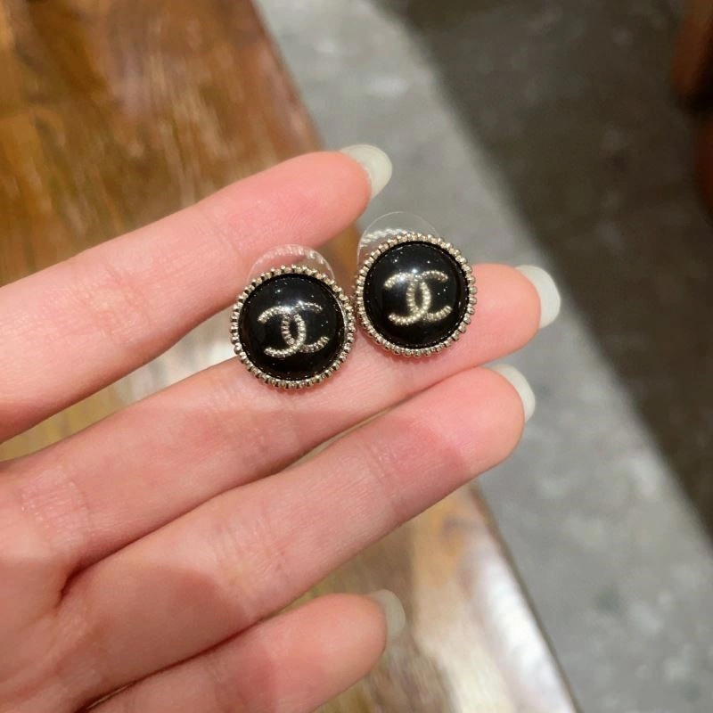 Chanel Earrings FreshLook 224098