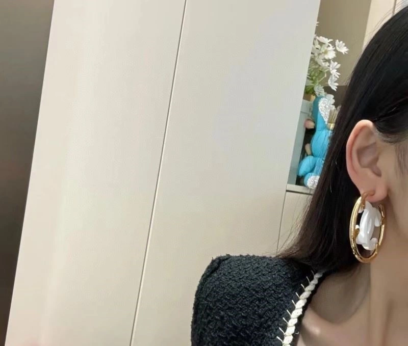 Affordable Chanel Earrings 224100