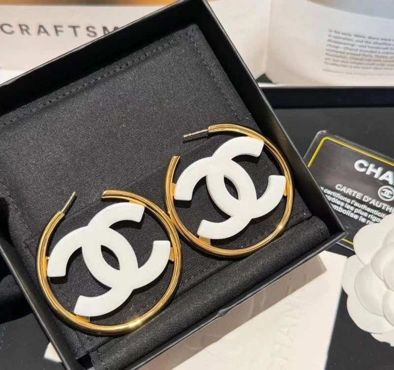 Affordable Chanel Earrings 224100