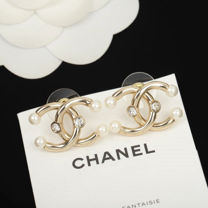 Durable Chanel Earrings 224085