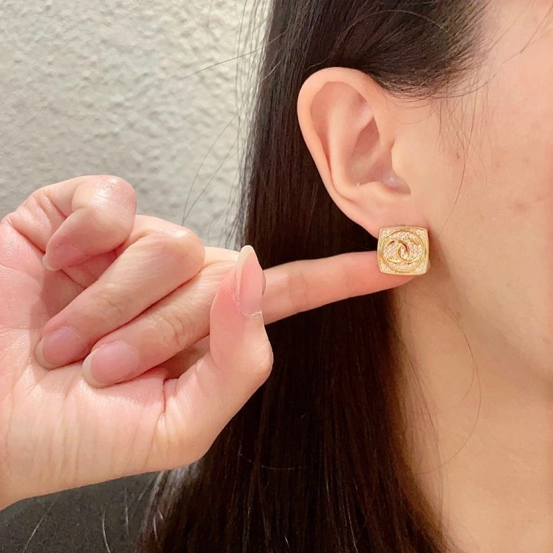 Chanel Earrings FlexibleFit 224057