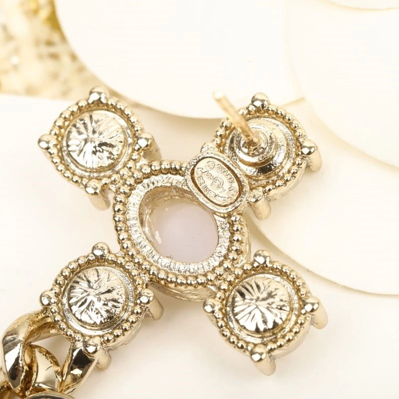 Cozy Chanel Earrings 224091