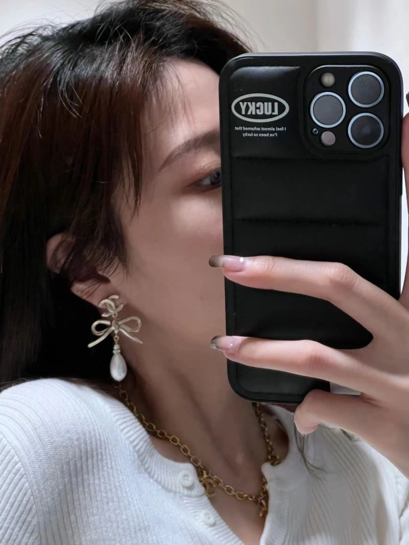 Comfortable Chanel Earrings 224094