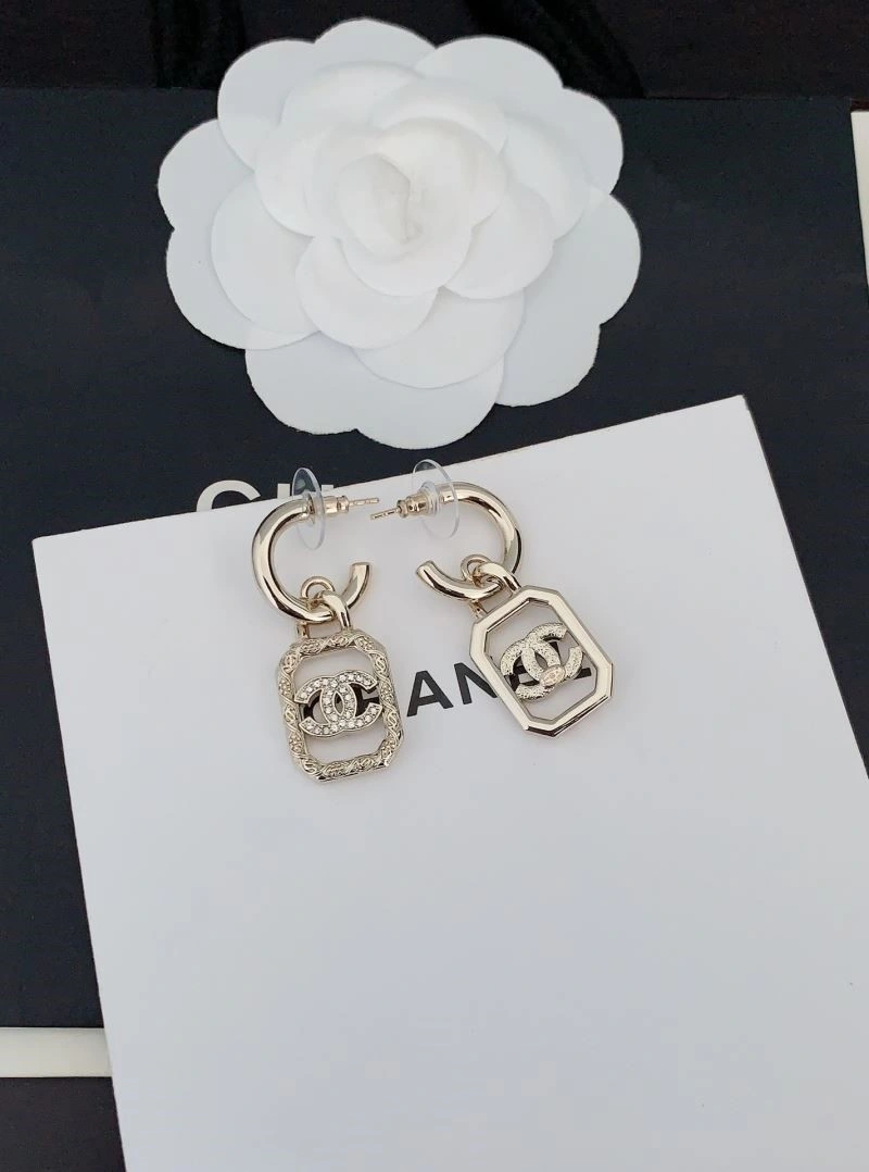 Chanel Earrings SmartChoice 224132