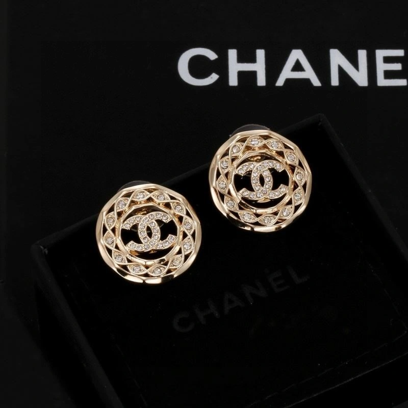 Chanel Earrings Refined 224042