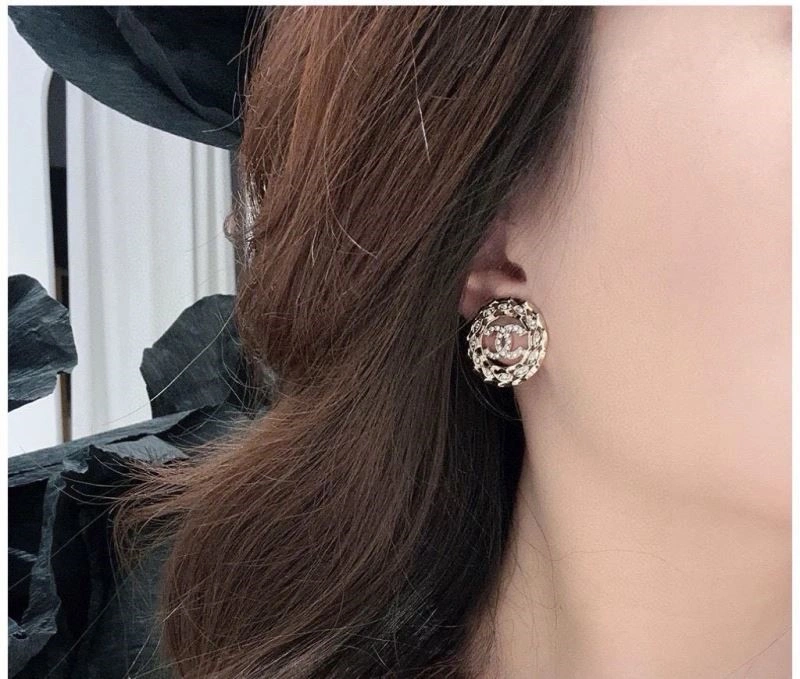 Chanel Earrings Refined 224042