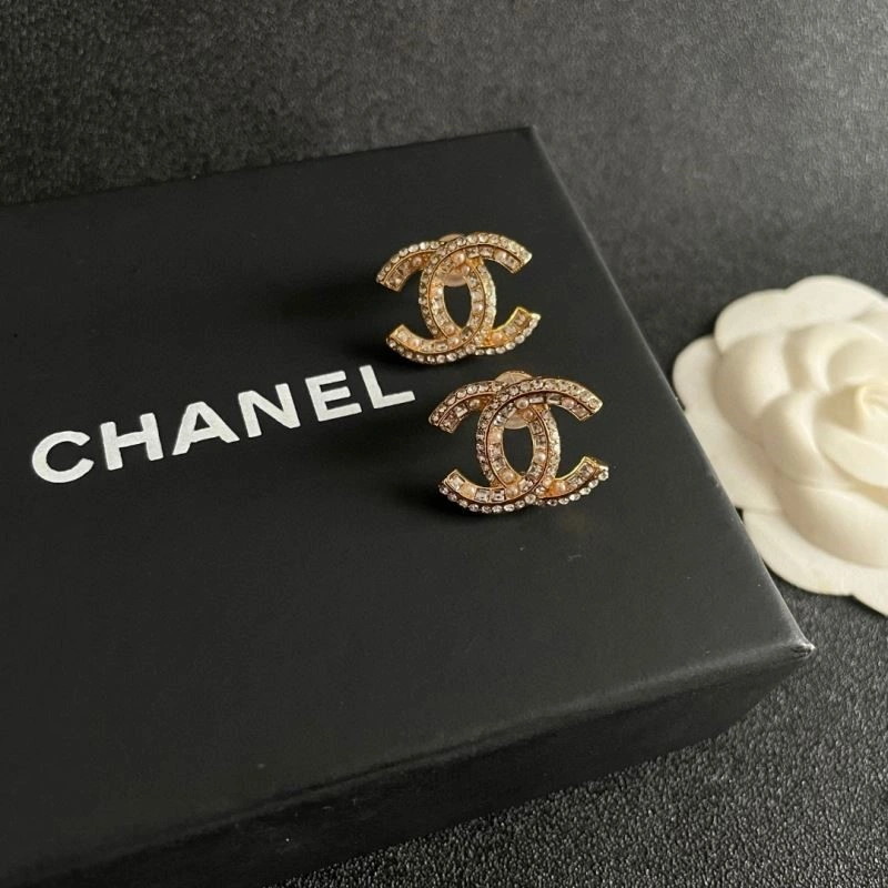 RelaxedFit Chanel Earrings 224023