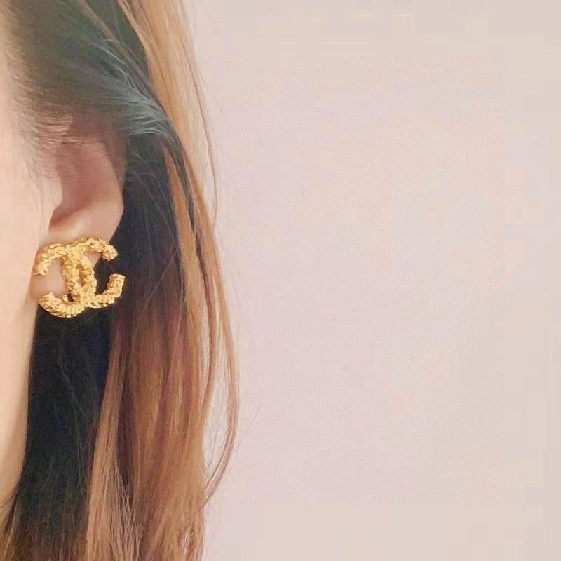 Classic Chanel Earrings 224069