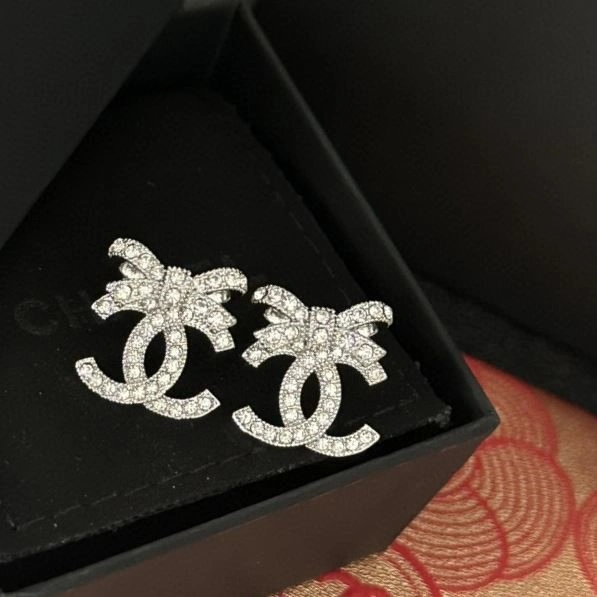 Chanel Earrings WellDesigned 224062
