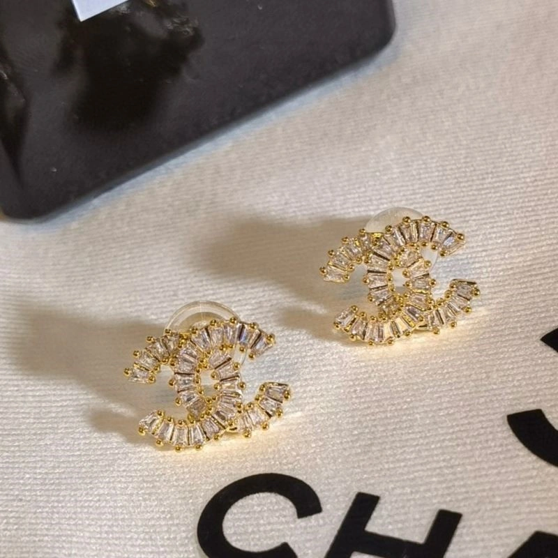 Chanel Earrings Refined 224051