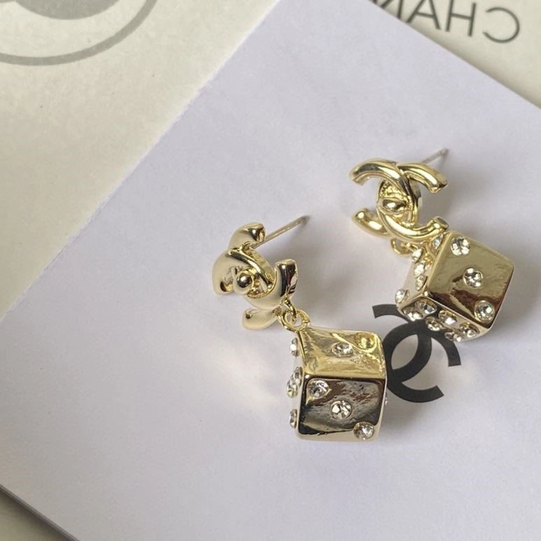 Chanel Earrings DailyWear 224061