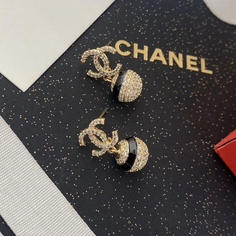 Chanel Earrings SmartChoice 224039