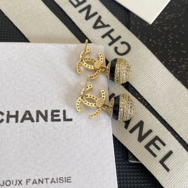 Chanel Earrings SmartChoice 224039