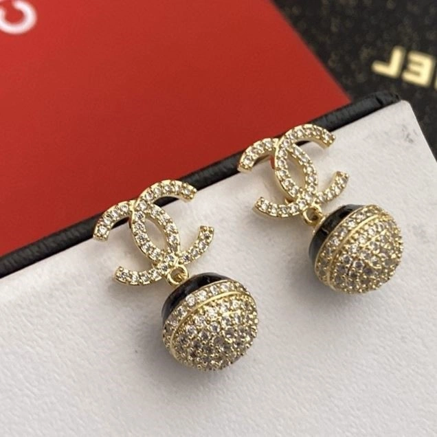 Chanel Earrings SmartChoice 224039