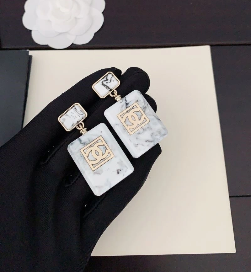 Chanel Earrings Chic 223995