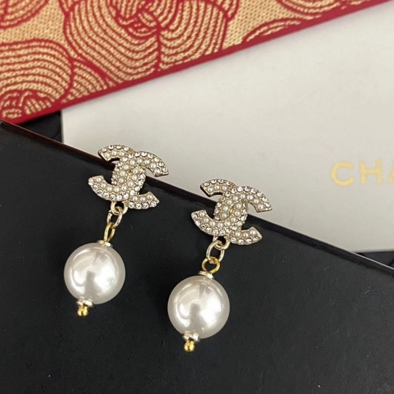 Chanel Earrings Durable 223989