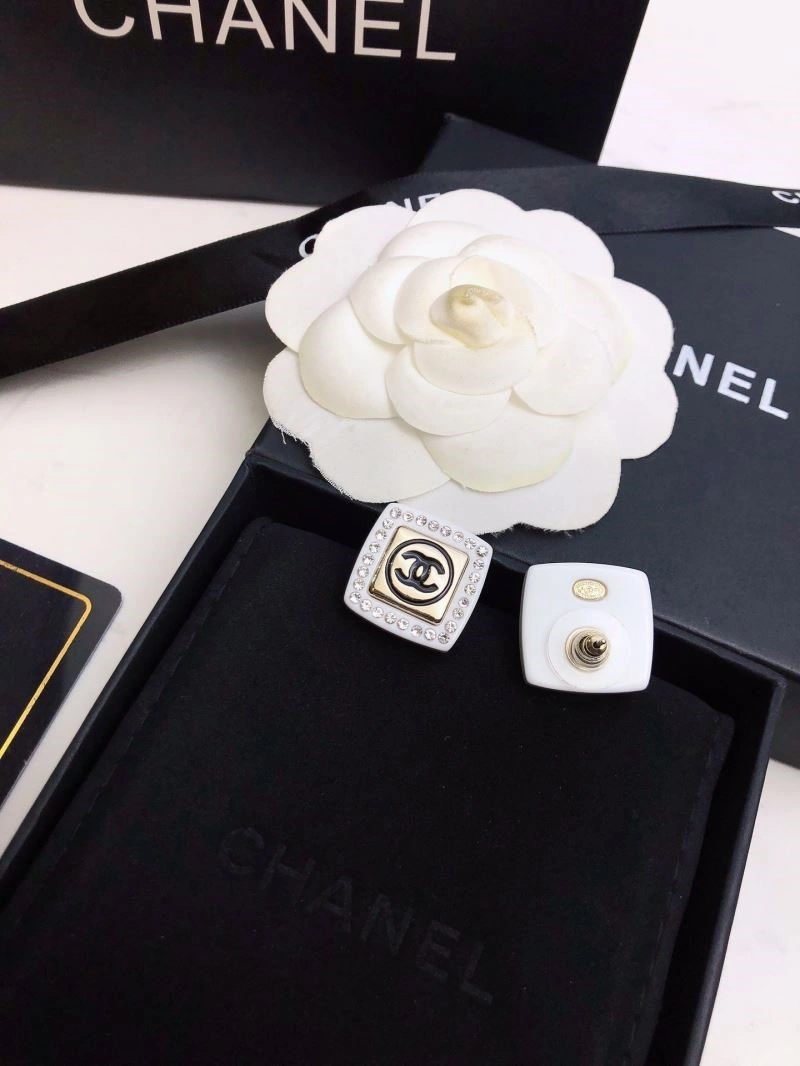 GoAnywhere Chanel Earrings 223973