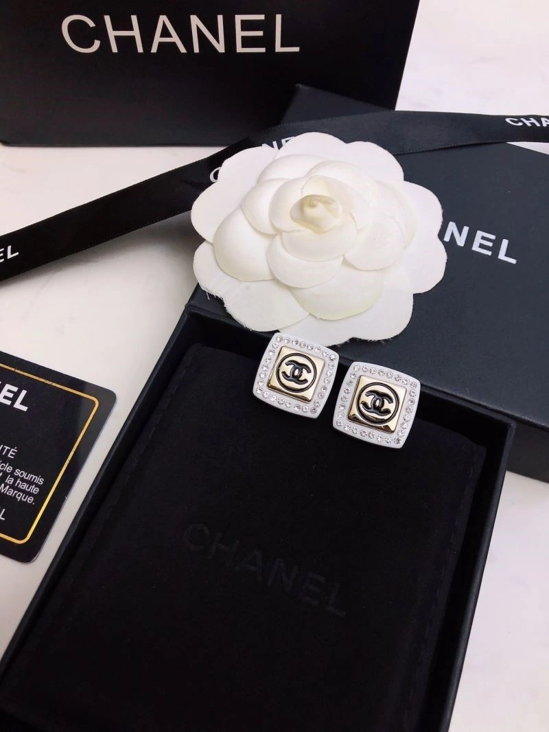 GoAnywhere Chanel Earrings 223973