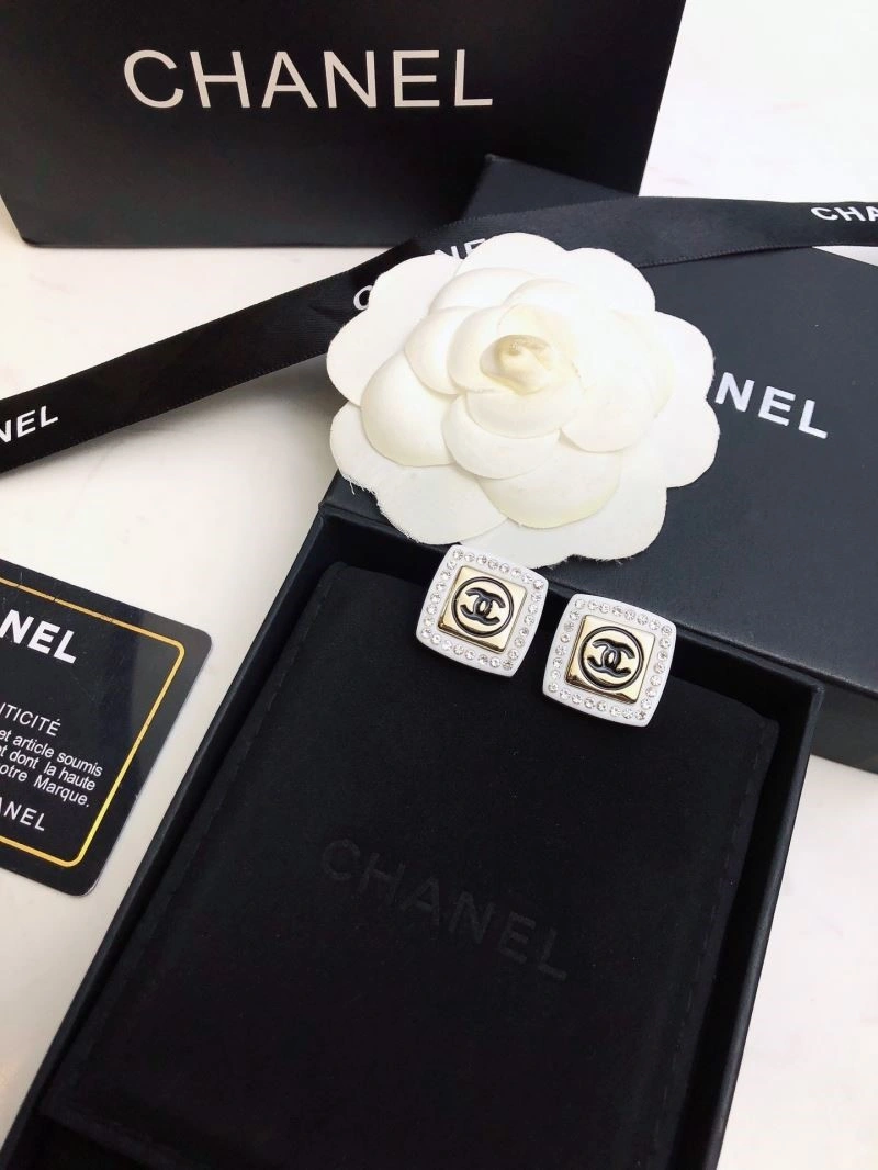 GoAnywhere Chanel Earrings 223973