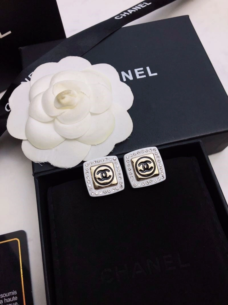 GoAnywhere Chanel Earrings 223973