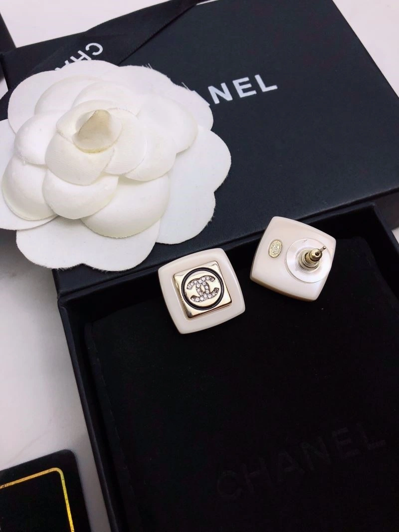 HighQuality Chanel Earrings 223969