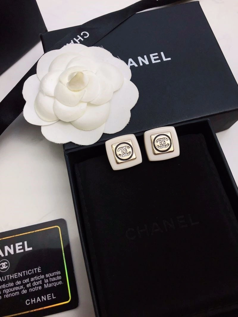 HighQuality Chanel Earrings 223969