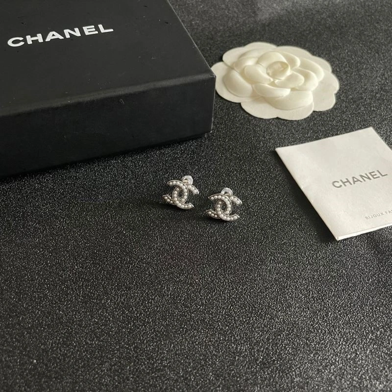 BestValue Chanel Earrings 223976