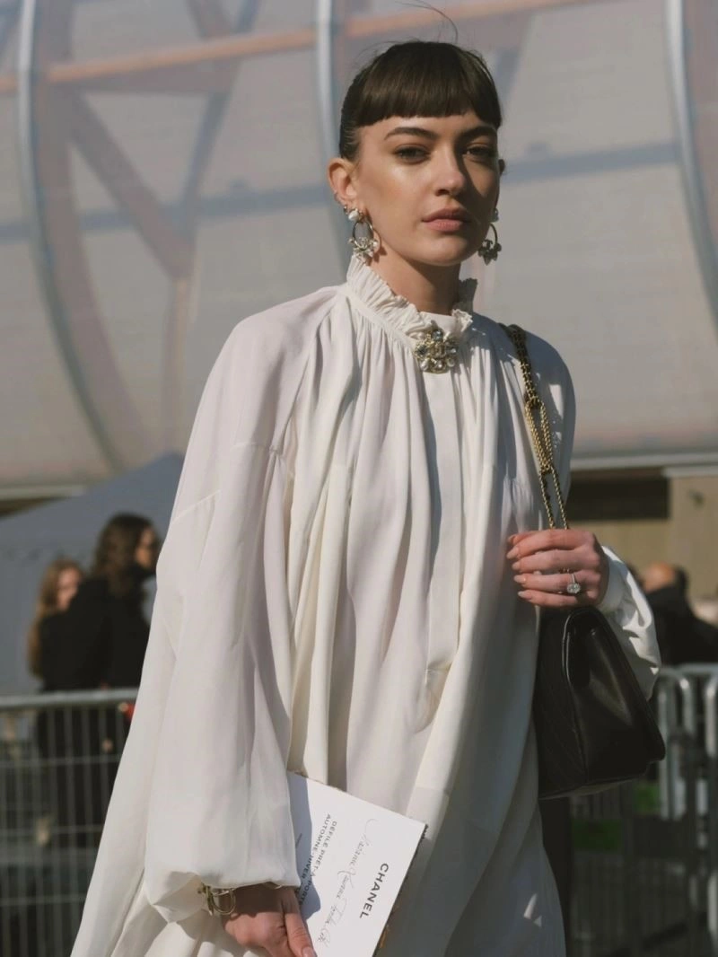 Refined Chanel Earrings 223981