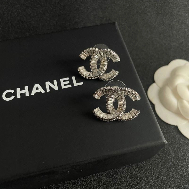 Chanel Earrings Durable 223998