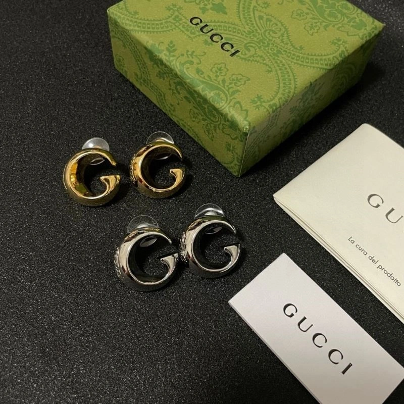 Chanel Earrings Compact 223948