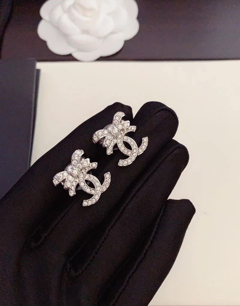 Breathable Chanel Earrings 223926