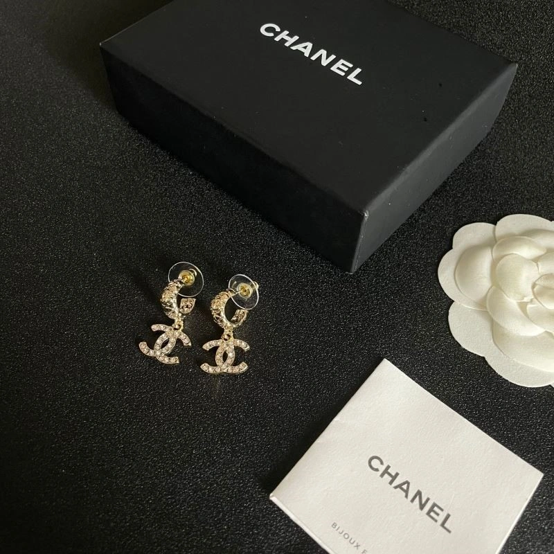 Supportive Chanel Earrings 223921