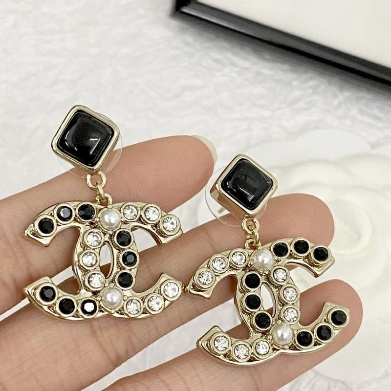 TechFriendly Chanel Earrings 223901