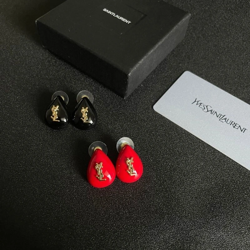 Chanel Earrings ZipUp 223916