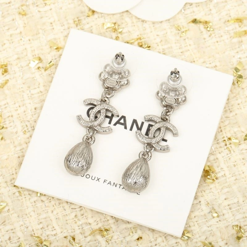 Chanel Earrings Minimalist 223906