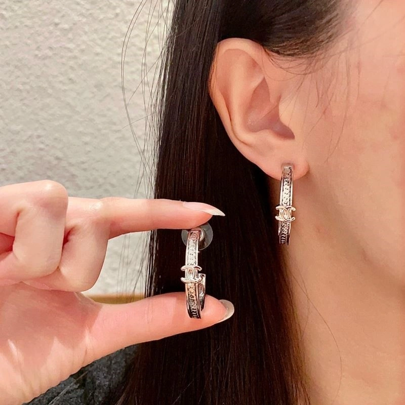 Chanel Earrings SoftTouch 223912