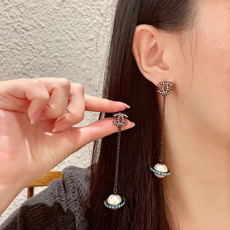 UrbanChic Chanel Earrings 223908