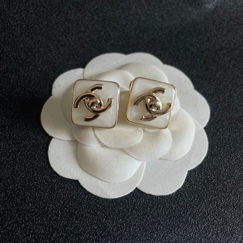 Chanel Earrings EasyMatch 223894