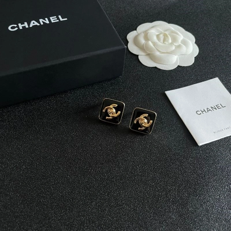 Chanel Earrings HighQuality 223898