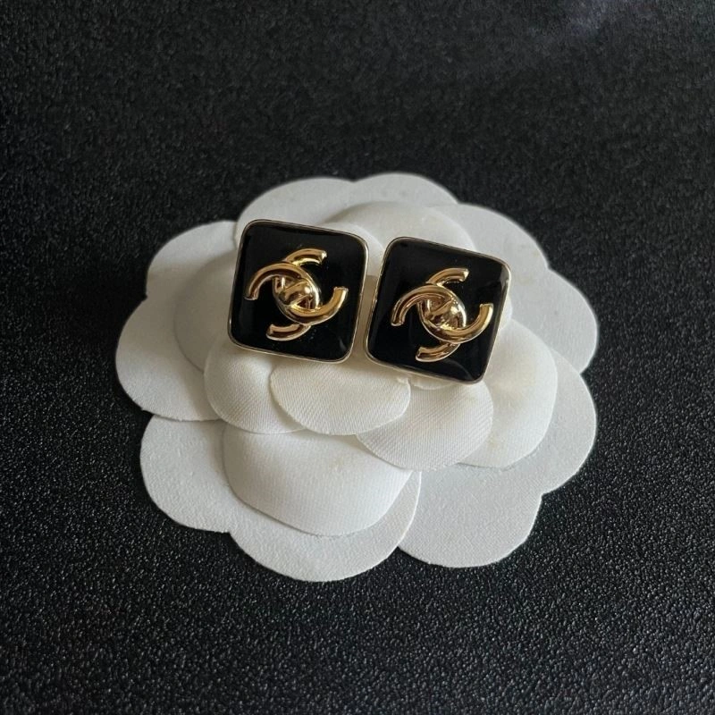 Chanel Earrings HighQuality 223898